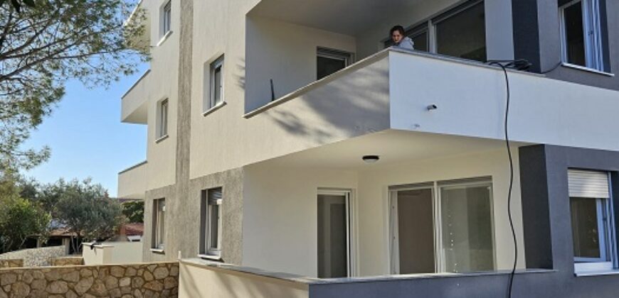 Apartment mit Pool H124, Novalja