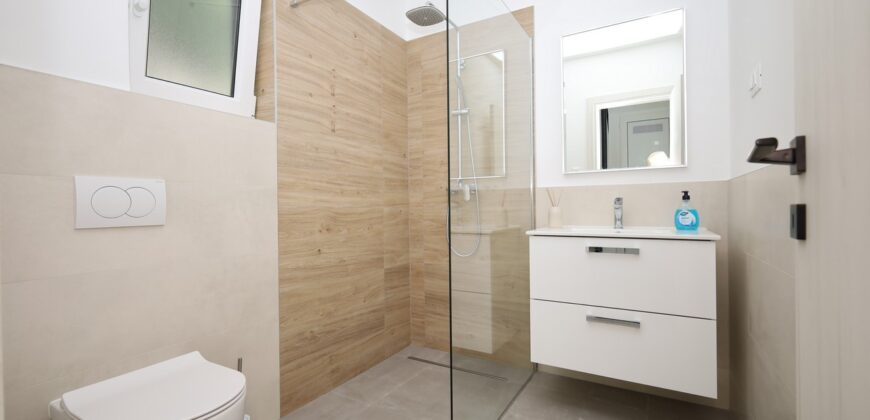 Haus H2699-S1-Tisno