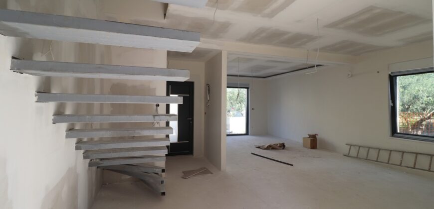 Haus H2689-S1-Srima