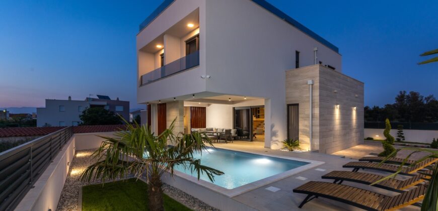Luxusvilla HH525 – Nin, Zaton