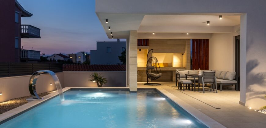 Luxusvilla HH525 – Nin, Zaton