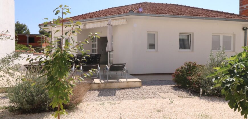 Haus H2738-Vodice