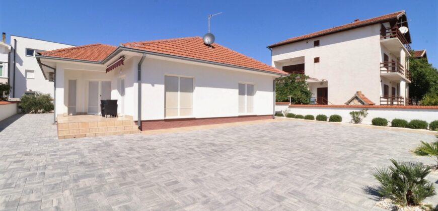 Haus H2738-Vodice