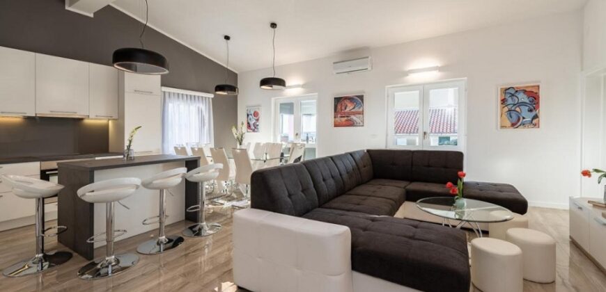 Vierzimmerwohnung Mandre-H178